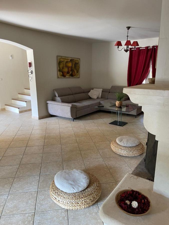 Provencale 8 Personnes Ventabren